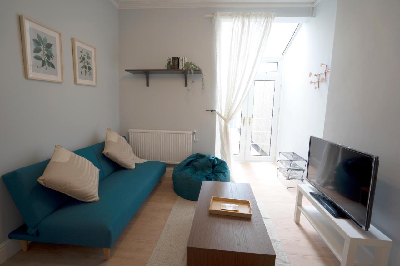 Beautiful Family Home In The Heart Of Swansea Exterior foto